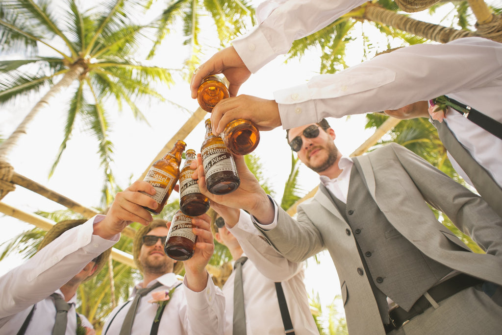 The Appropriate Times to Give Your Groomsmen Gifts