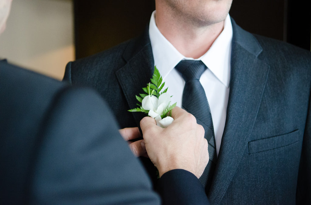 The Best Clothing Options for Groomsmen: A Guide